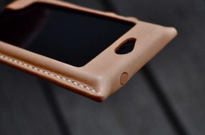 iphone5s_leather _cover_sm8.JPG