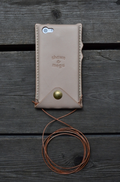 iphone_5c_leather_cover3.jpg