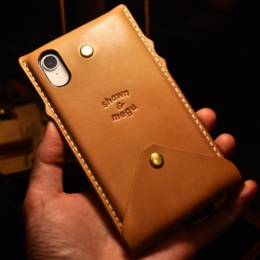 iphone XR leather case_sm2.jpg