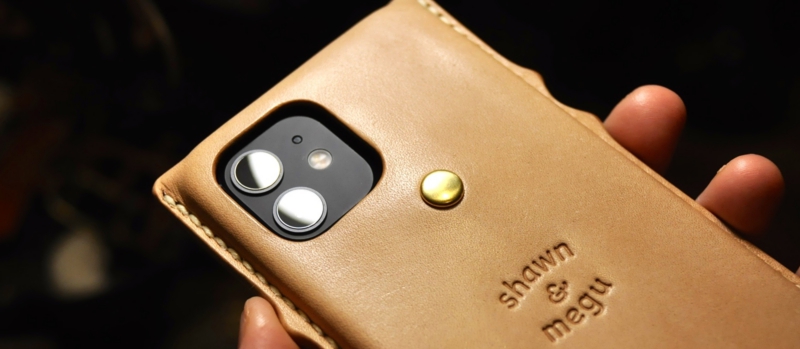 iphone 12 / 12 pro leather case _sm3.jpg
